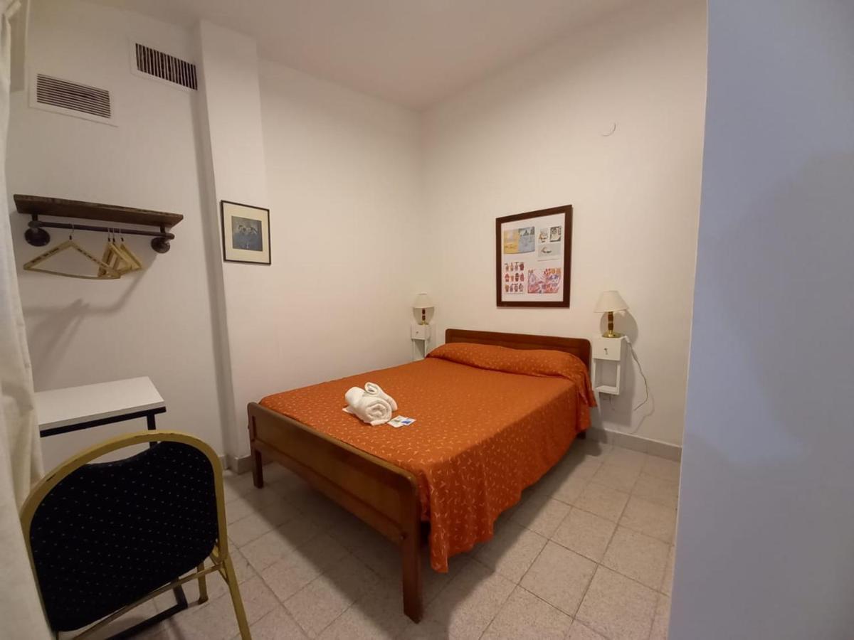Hotel San Carlos Buenos Aires Buitenkant foto