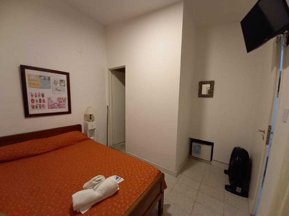 Hotel San Carlos Buenos Aires Buitenkant foto